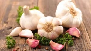 National Garlic Day 2024 (US): Health Benefits and Importance