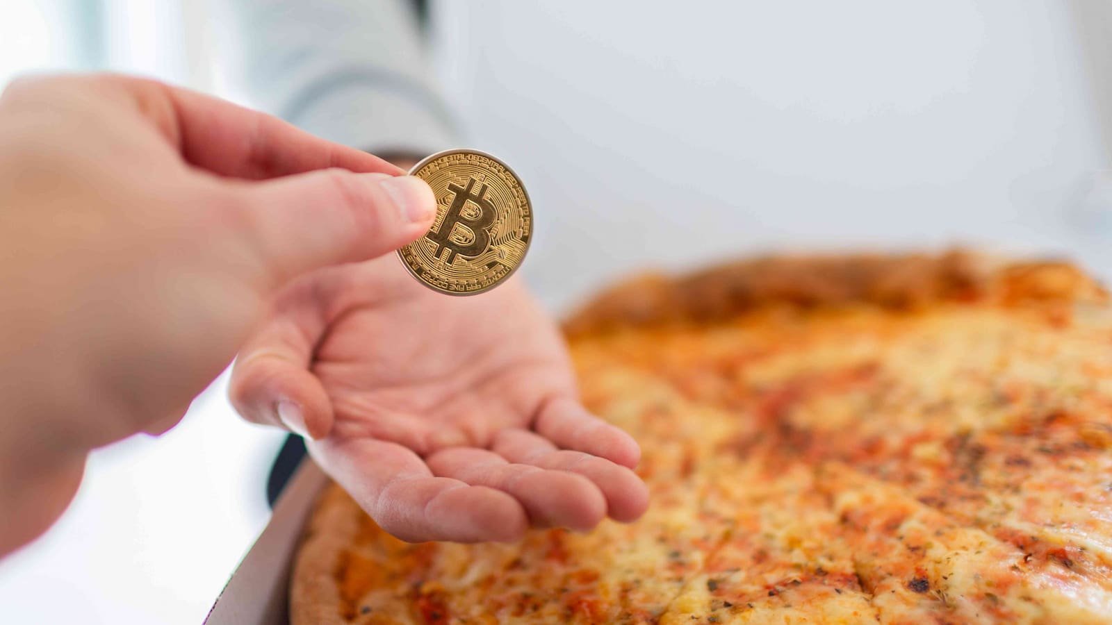 Bitcoin Pizza Day 2024 Discover its History, Activities and FAQs
