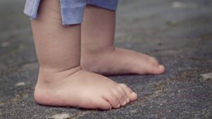 National Barefoot Day 2024 (US) History, FAQs, Dates, and Activities